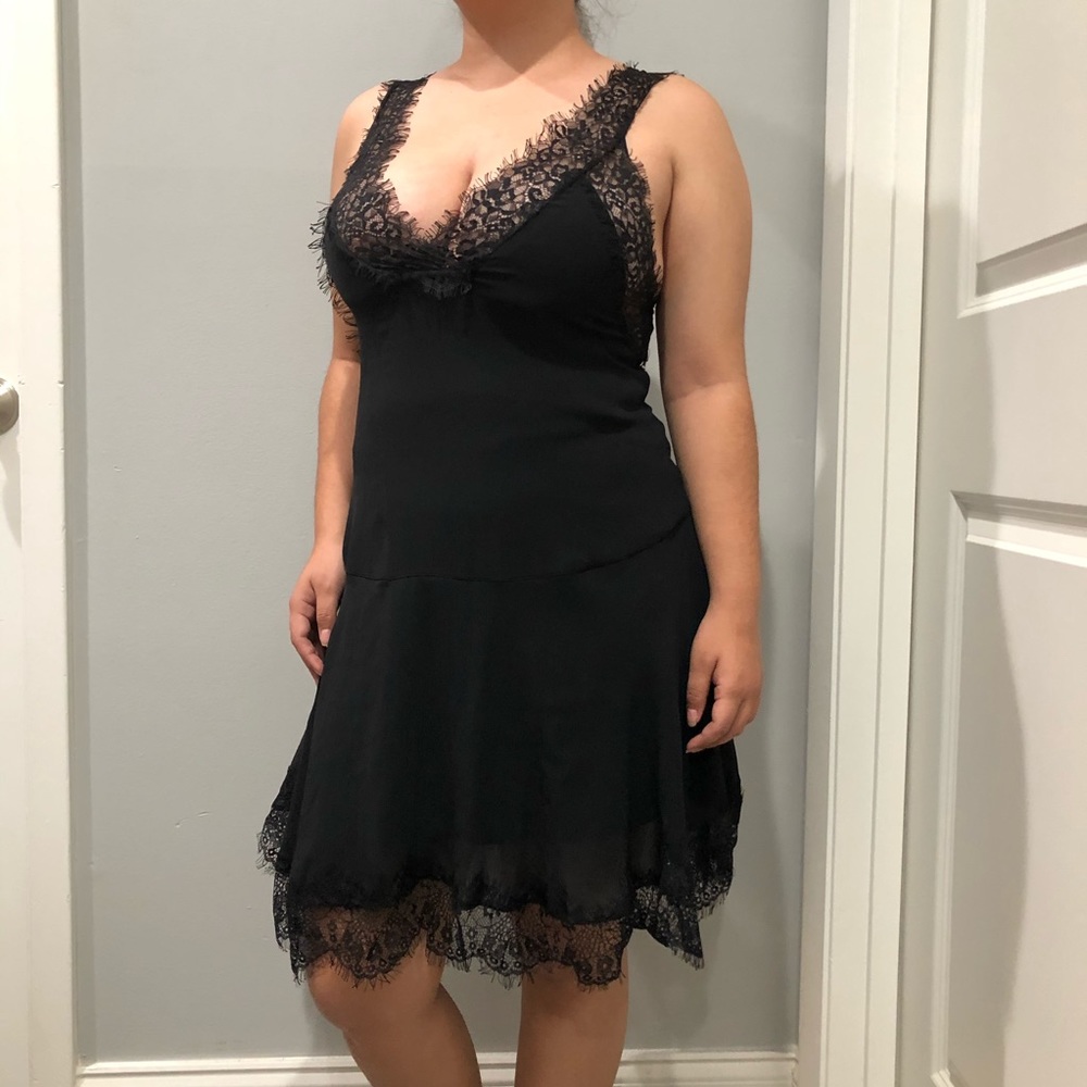 PULL&BEAR  black lace dress